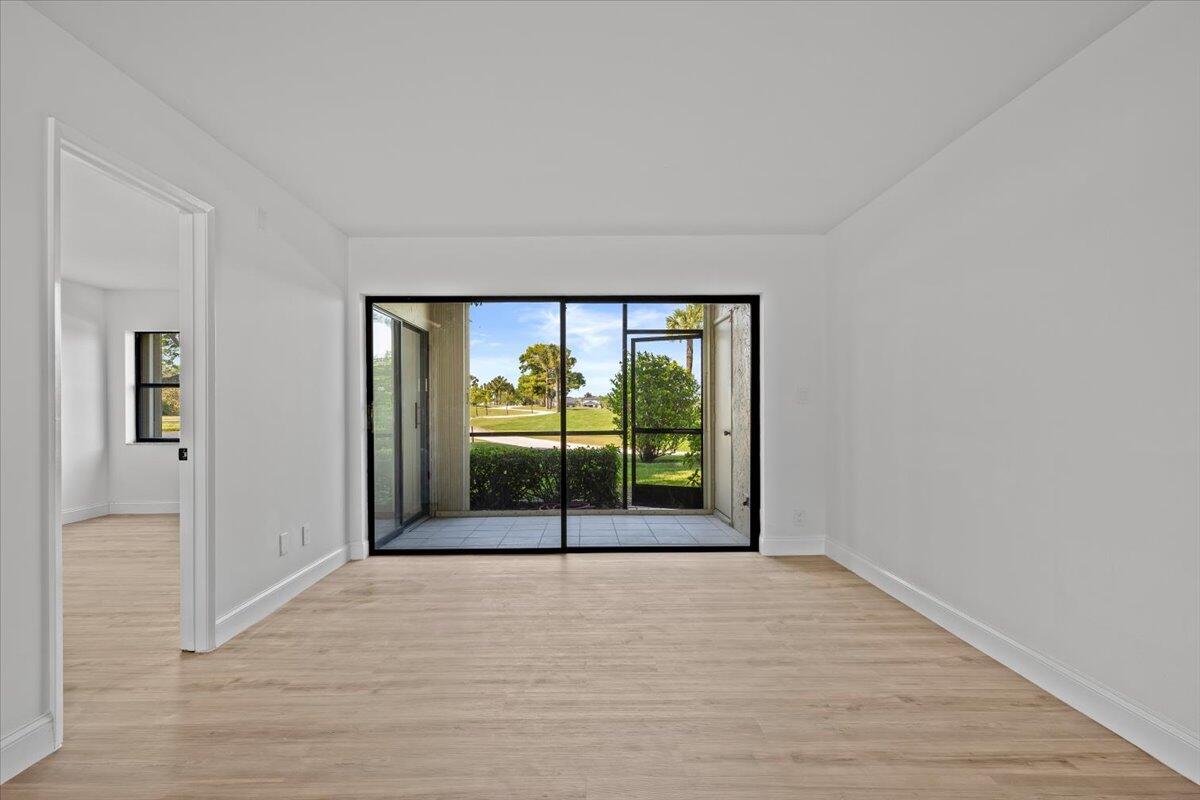 PINEWOOD CONDOS - Residential