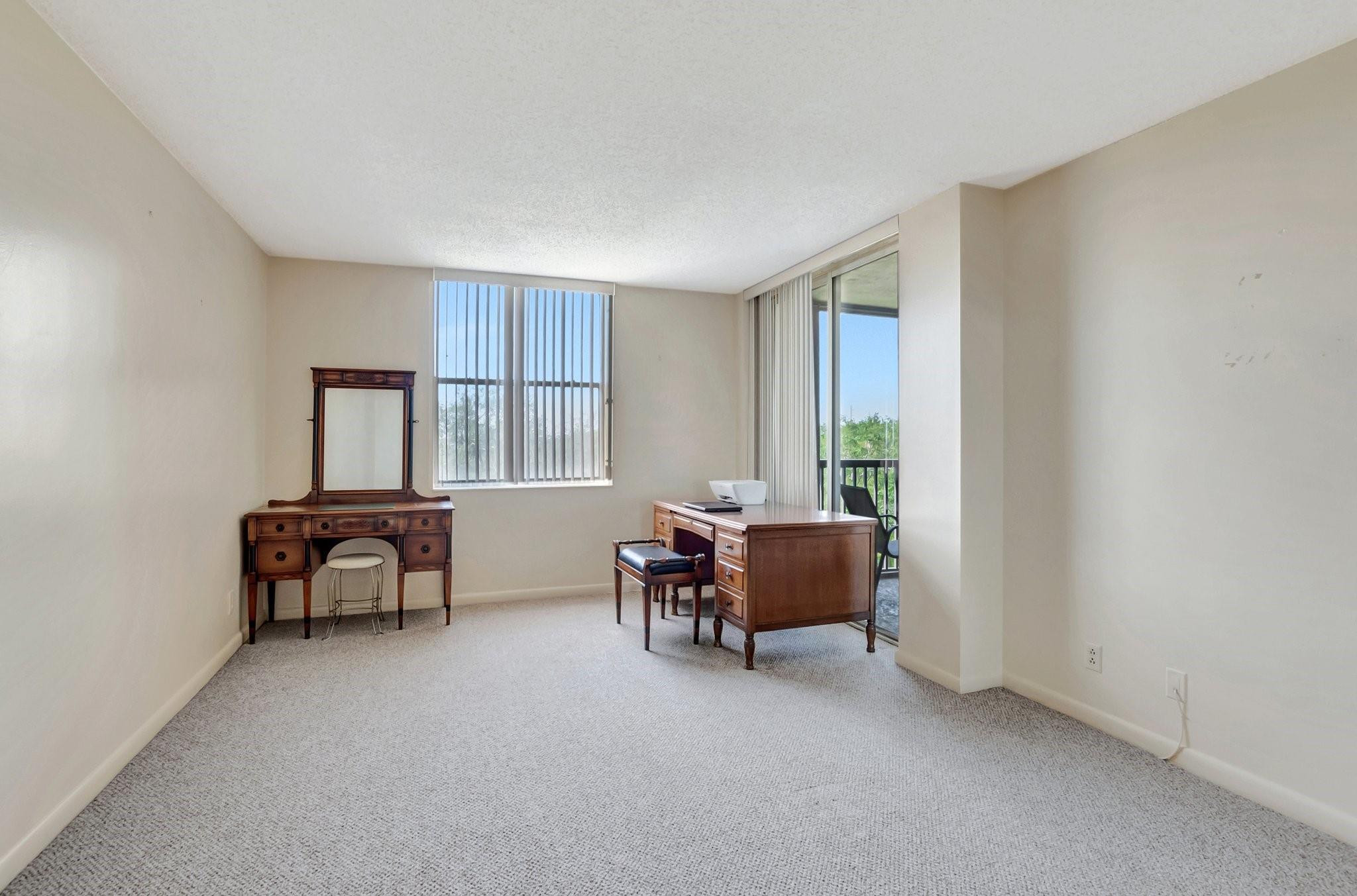 Boca Teeca - Residential