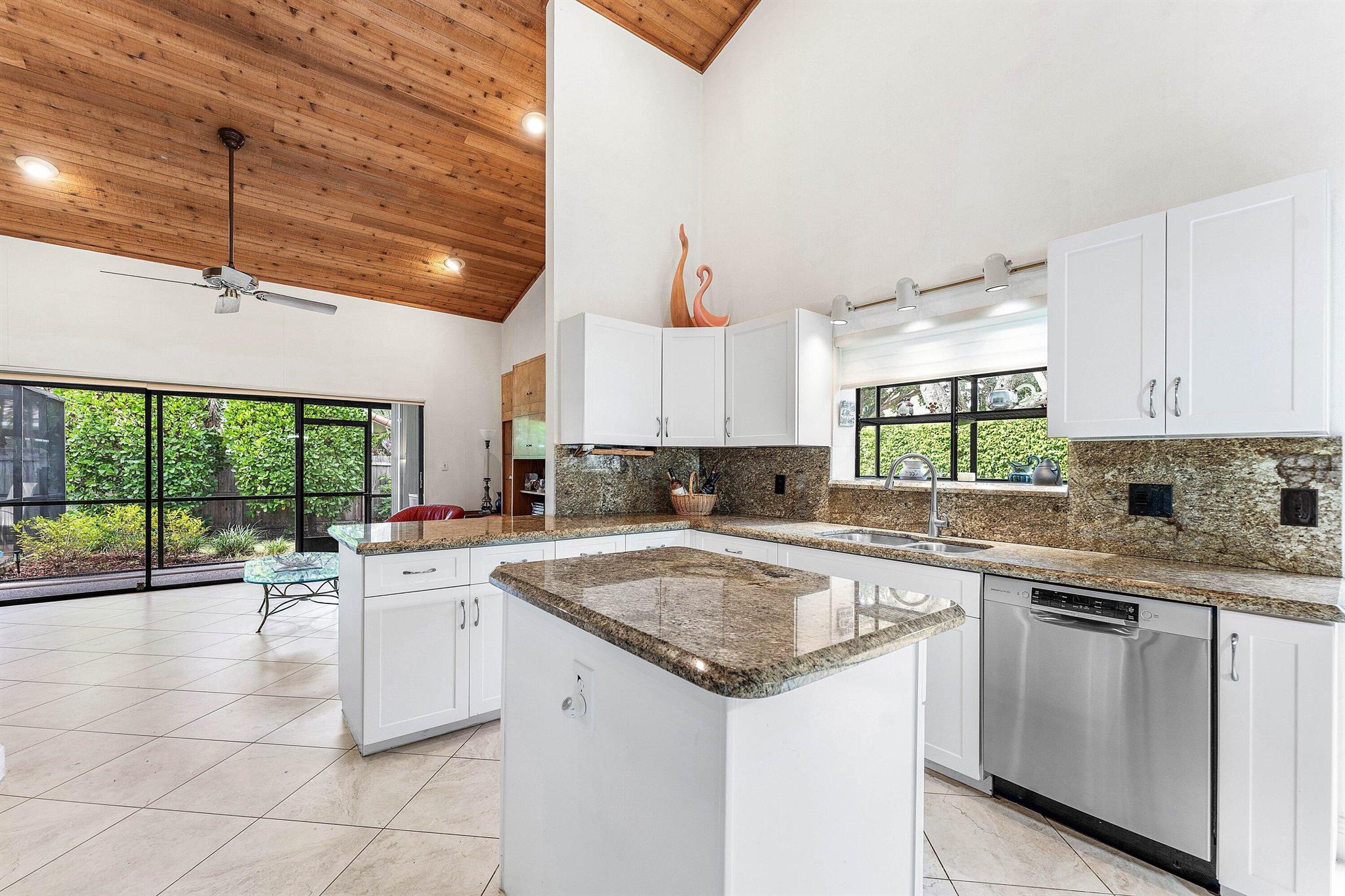 BOCA TIERRA 1ST SEC - Residential