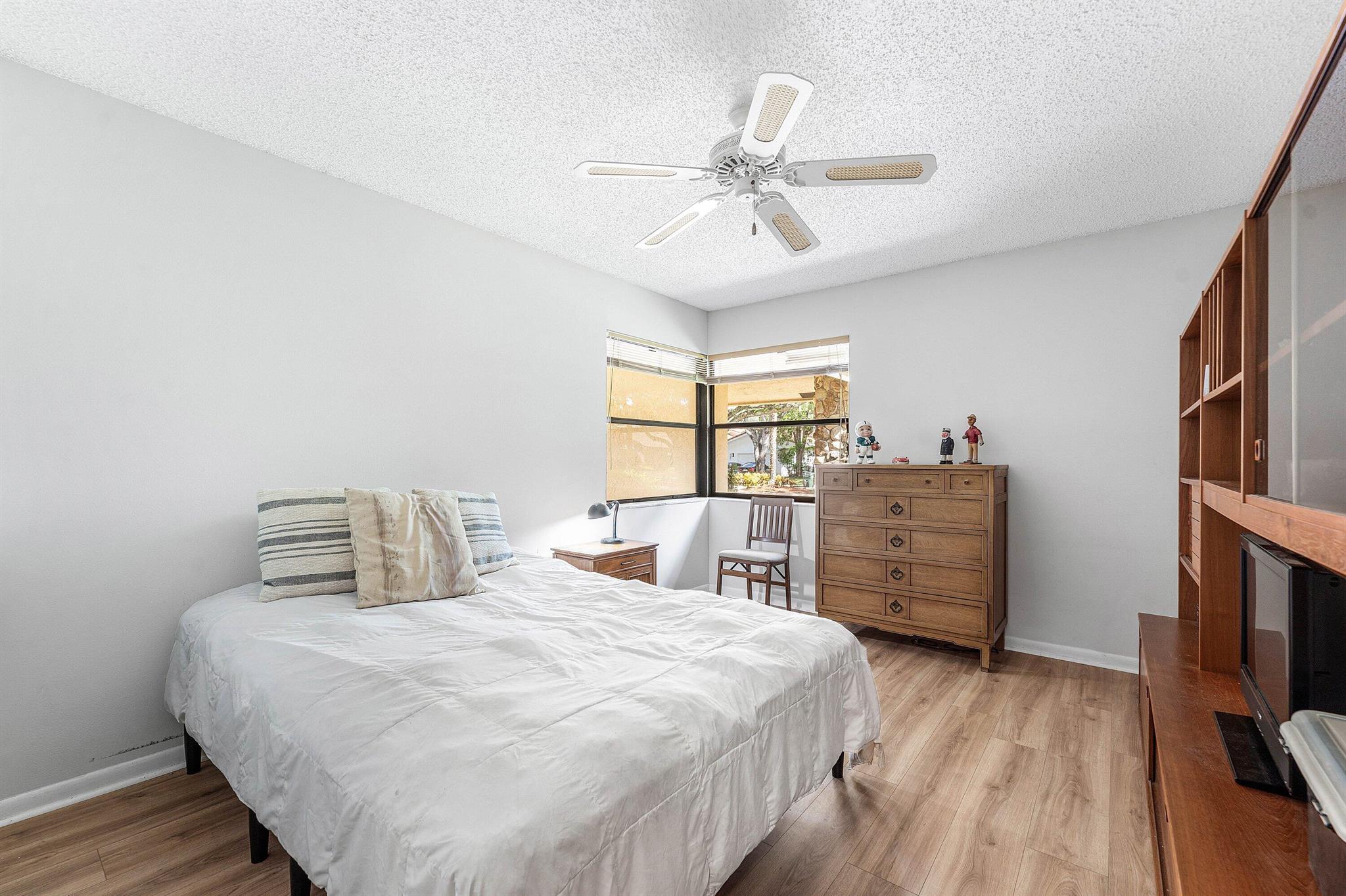 BOCA TIERRA 1ST SEC - Residential