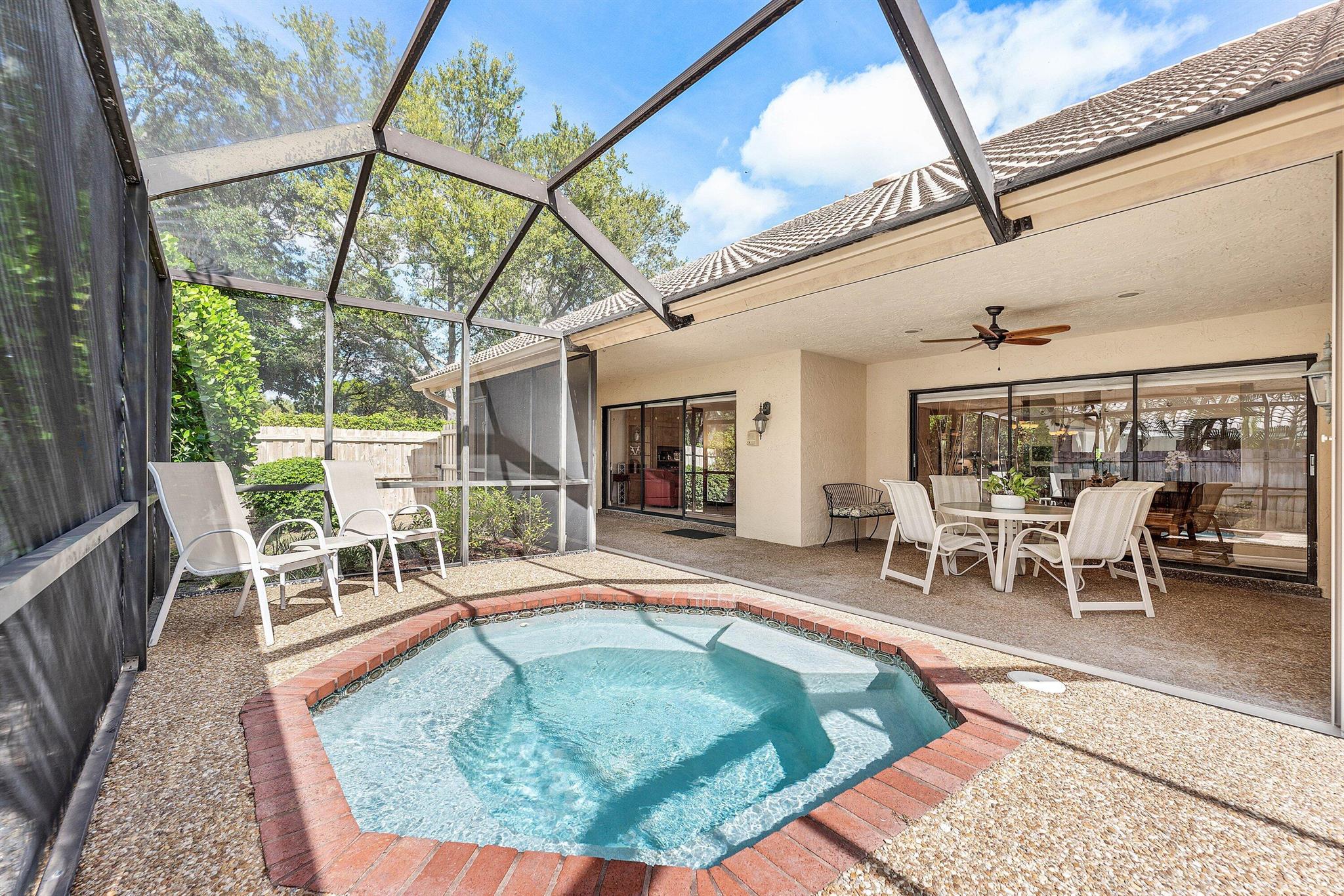 BOCA TIERRA 1ST SEC - Residential