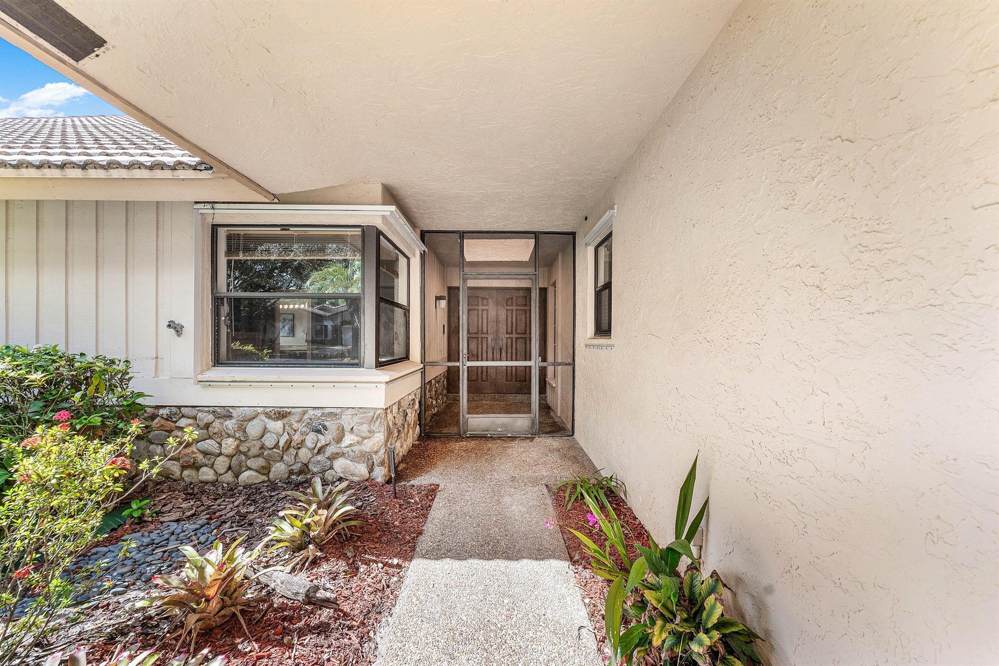 BOCA TIERRA 1ST SEC - Residential