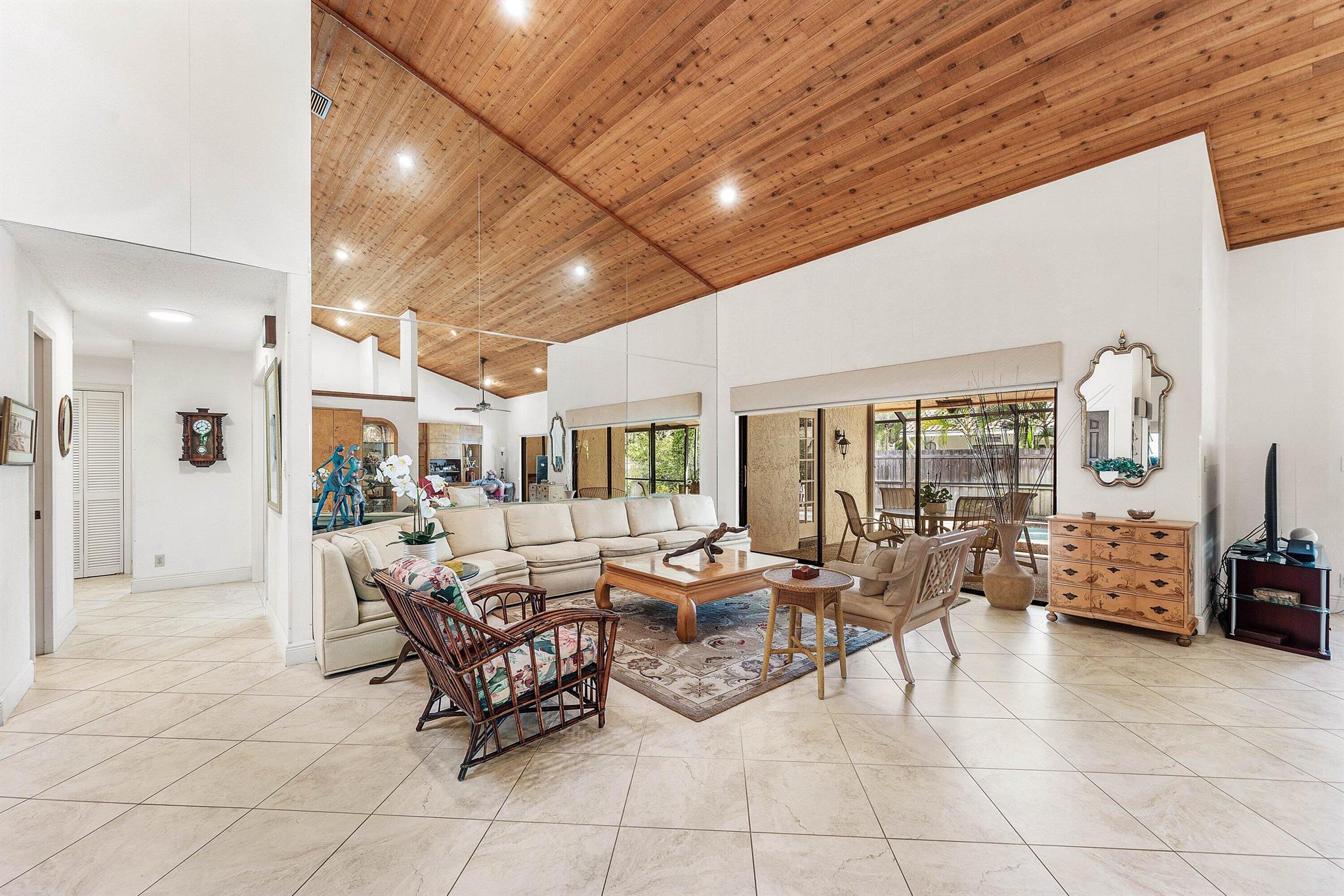 BOCA TIERRA 1ST SEC - Residential