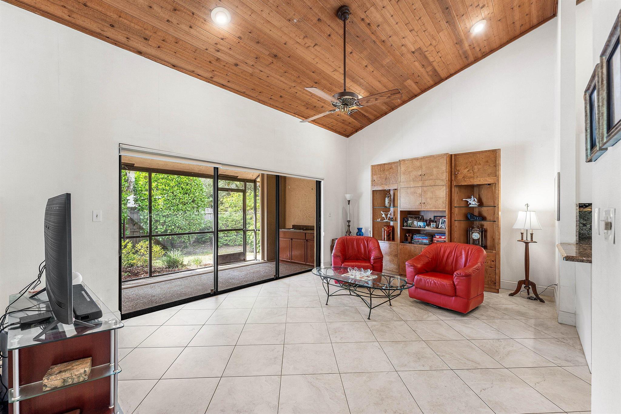 BOCA TIERRA 1ST SEC - Residential