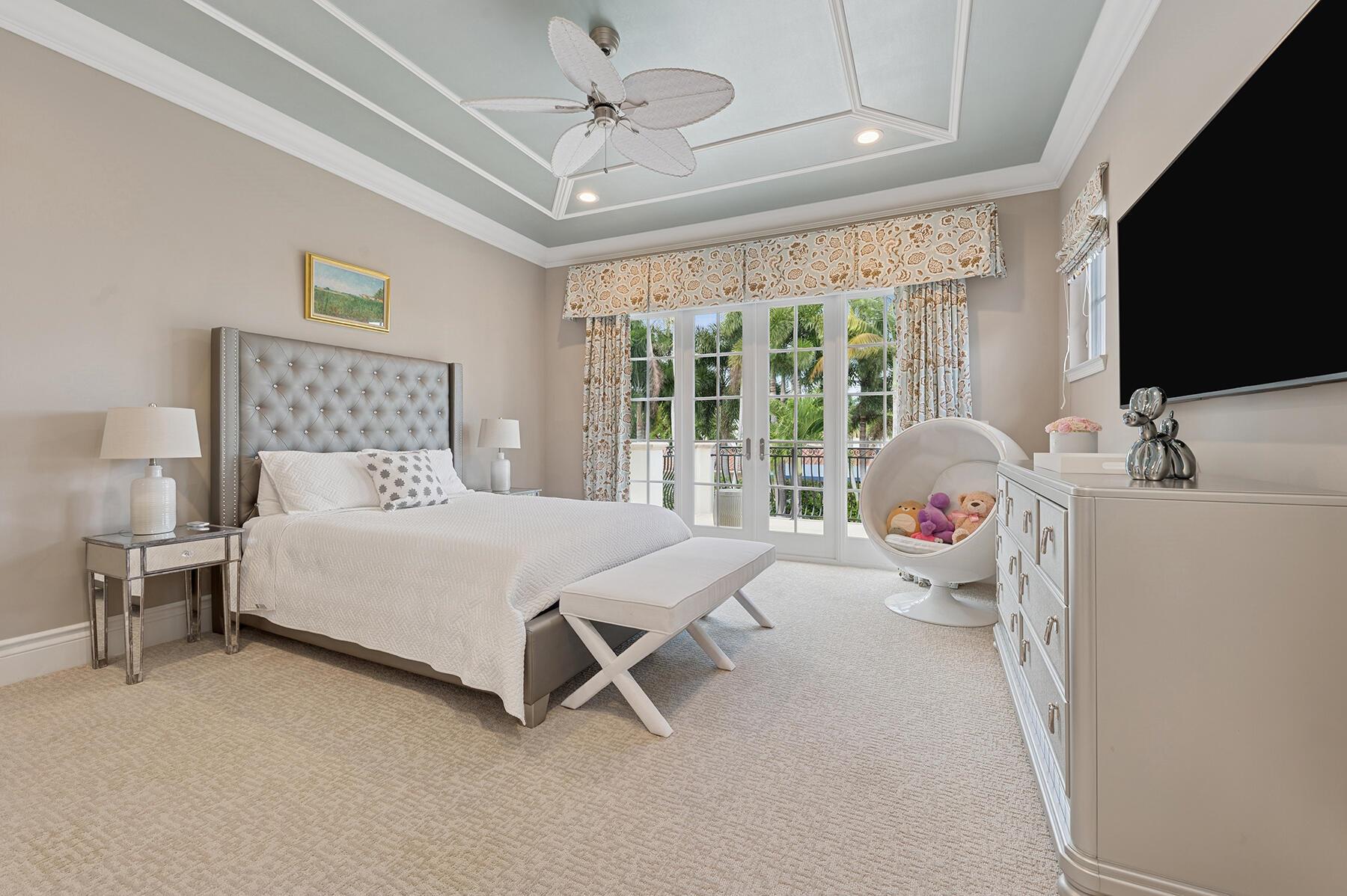 ROYAL PALM YACHT & COUNTR - Residential