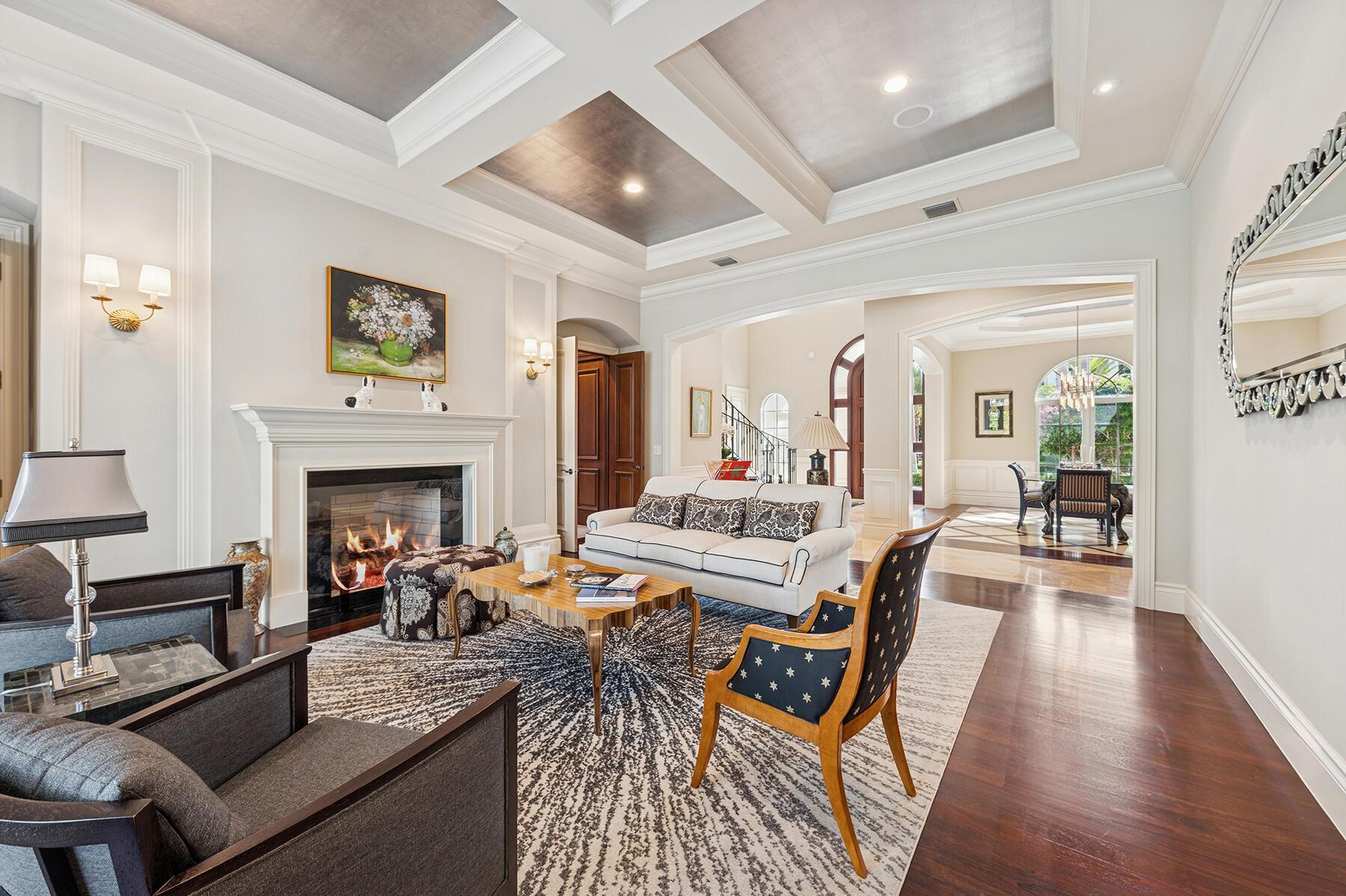 ROYAL PALM YACHT & COUNTR - Residential