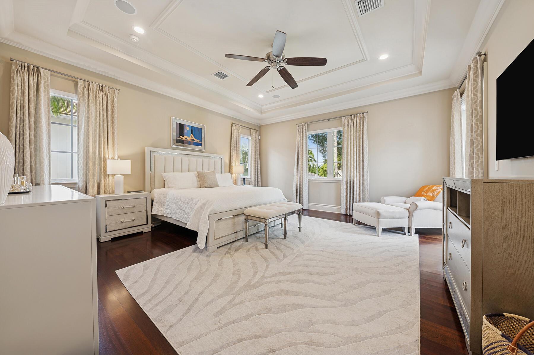 ROYAL PALM YACHT & COUNTR - Residential