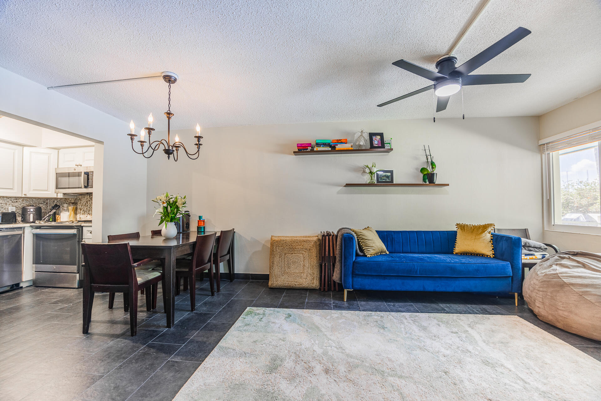 HAMPTON EAST CONDO - Residential