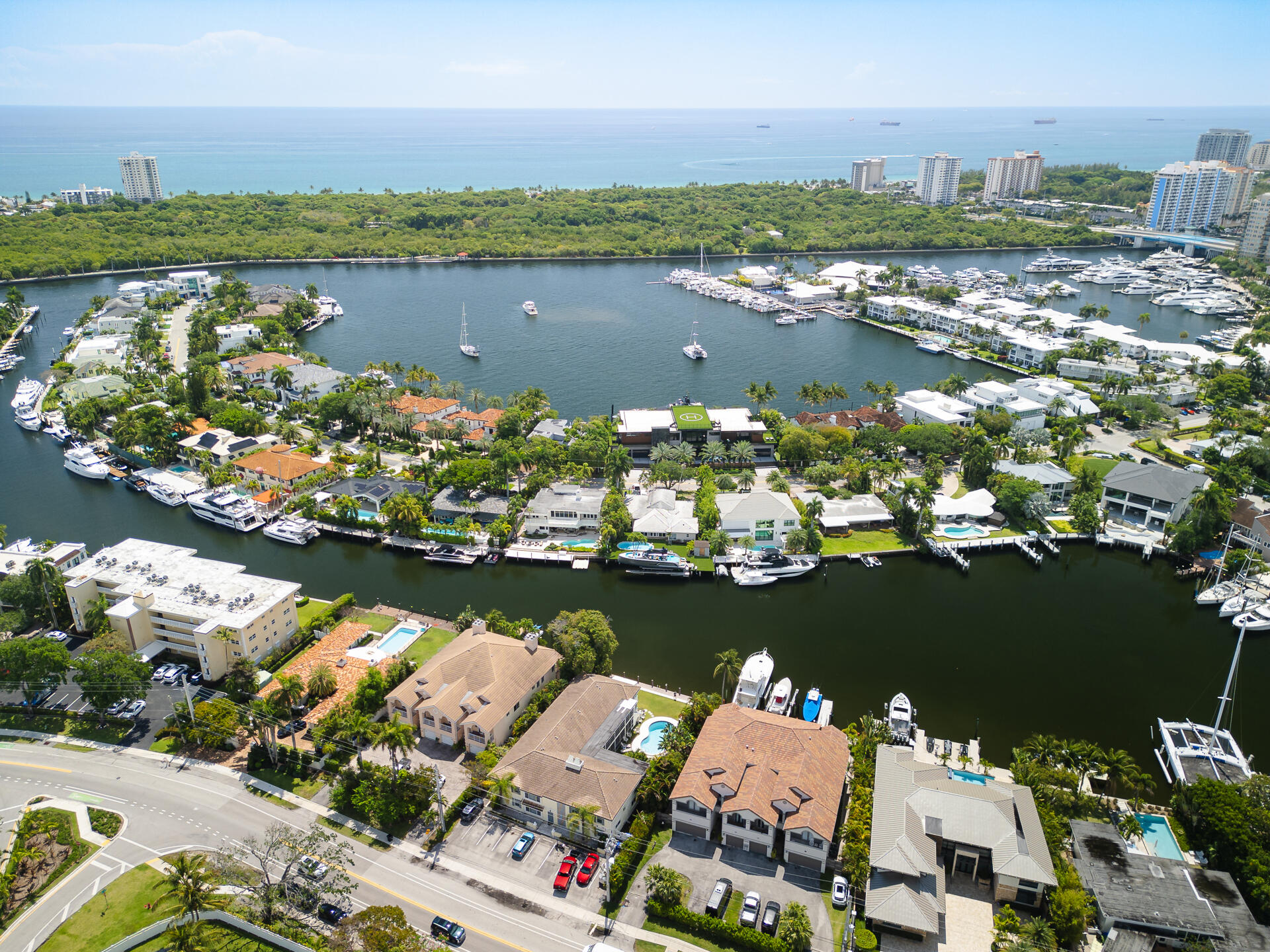 HAMPTON EAST CONDO - Residential