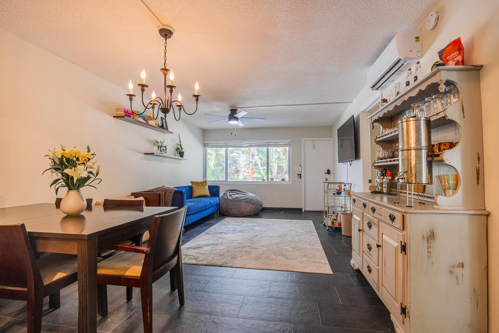 HAMPTON EAST CONDO - Residential