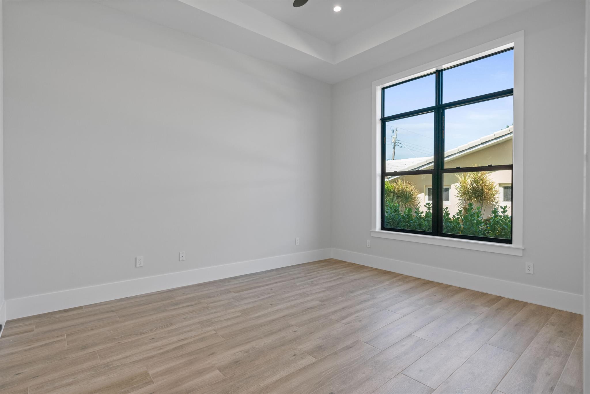 NORTH PALM BEACH VILLAGE - Residential