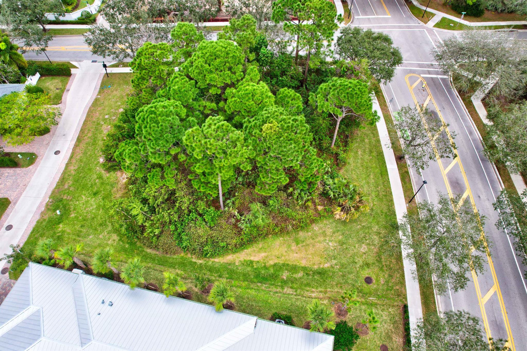 Seize the opportunity to build your dream home in the exclusive custom home enclave of Martinique within Abacoa. Currently, there are only four available residential lots in the highly coveted Abacoa development, and this particular one is the sole option on the market. Abacoa, situated in the heart of Jupiter, Florida, is a meticulously planned mixed-use community spanning 2,055 acres. Comprising 20 neighborhoods, it is set to have 6,073 residences and boasts over 3 million square feet of commercial space upon completion.Development began in 1997, Abacoa is now entering its final phases of development. The community features , a spring training stadium, a public golf course, a Main Street-style Town Center, a hotel, a shopping plaza, and a Workplace District..