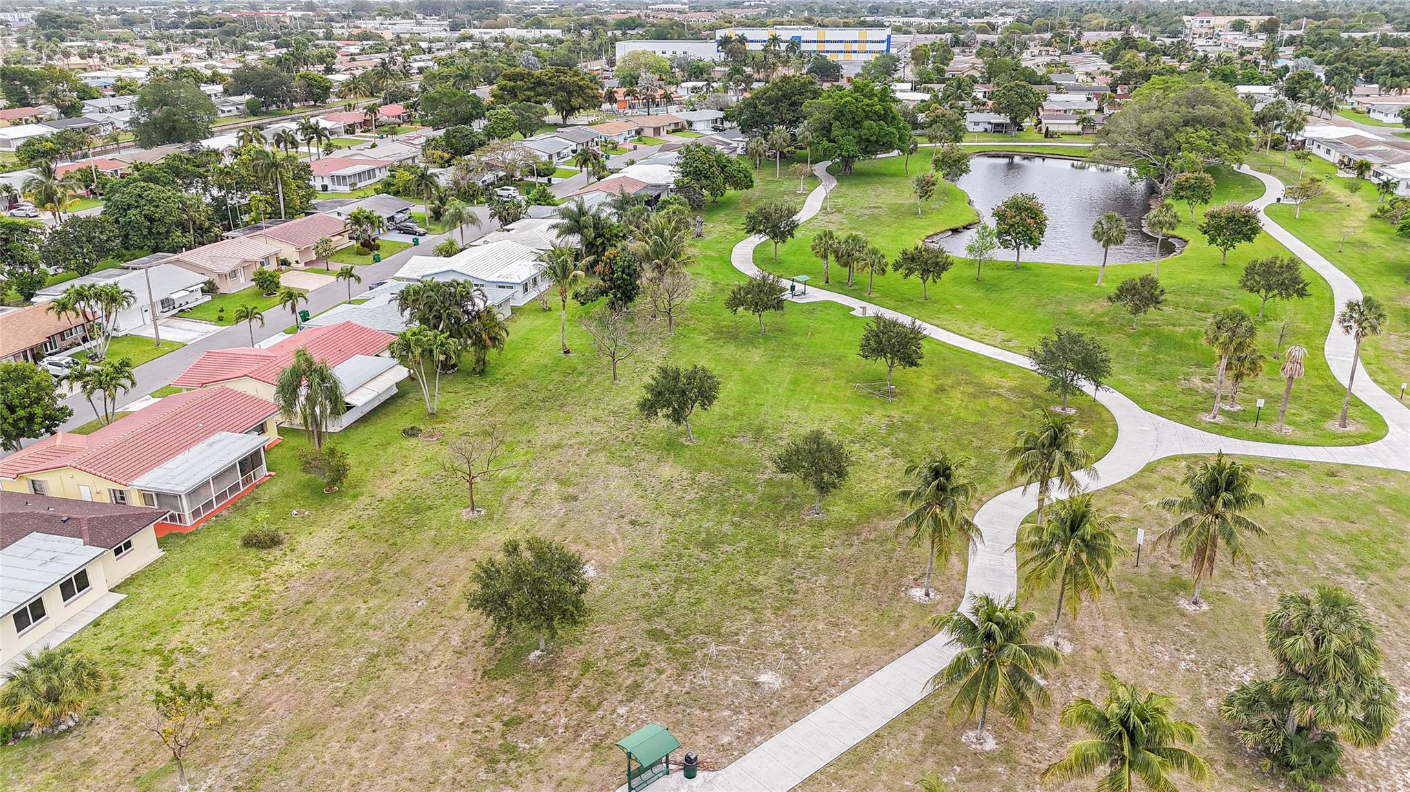 MAINLANDS OF TAMARAC LAKES - Residential