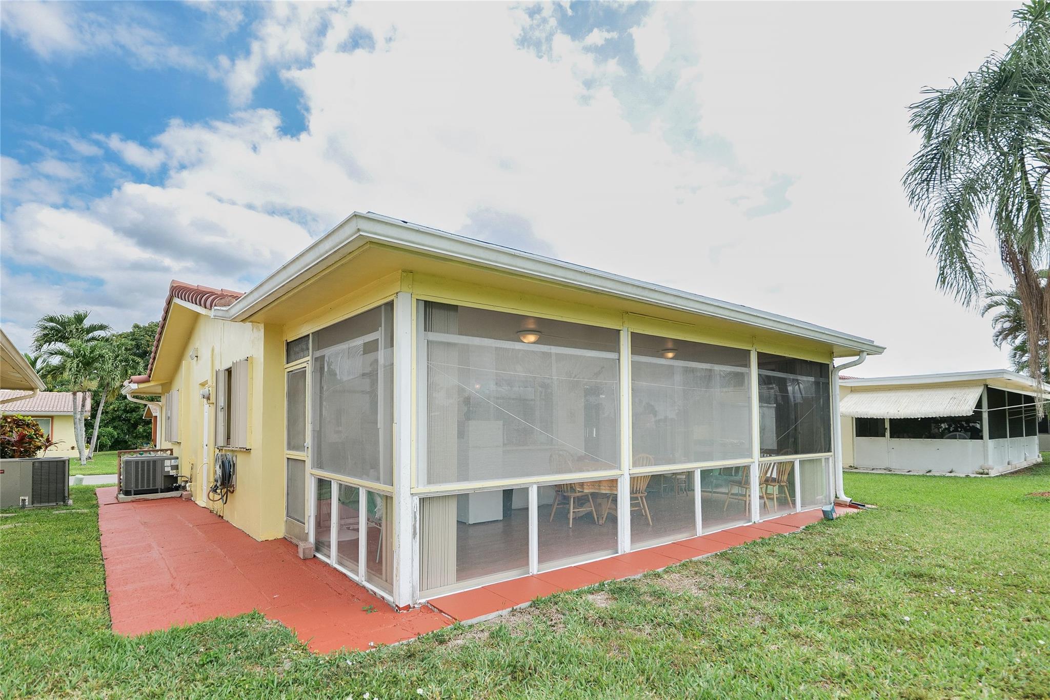 MAINLANDS OF TAMARAC LAKES - Residential