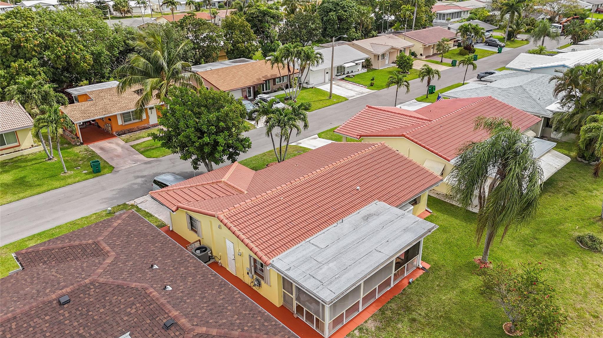 MAINLANDS OF TAMARAC LAKES - Residential