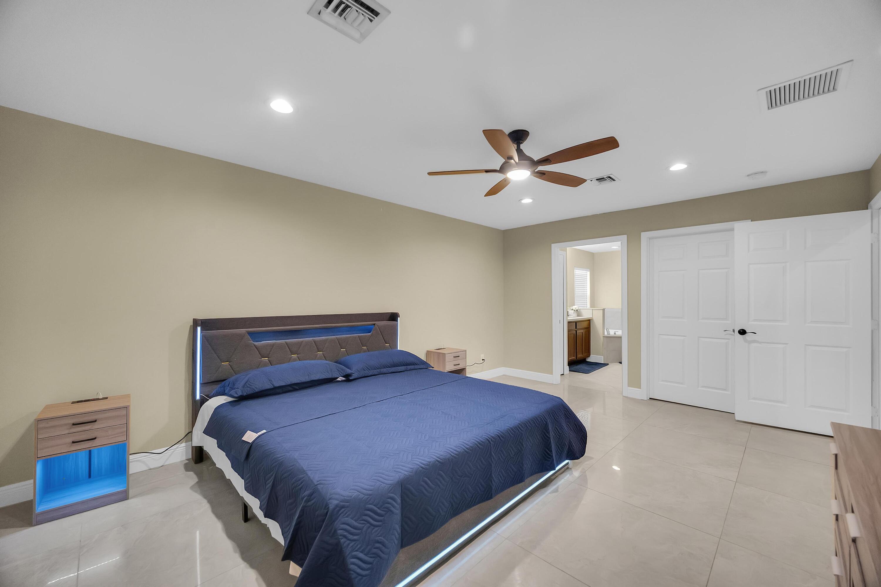 PORT ST LUCIE SECTION 15 - Residential Lease