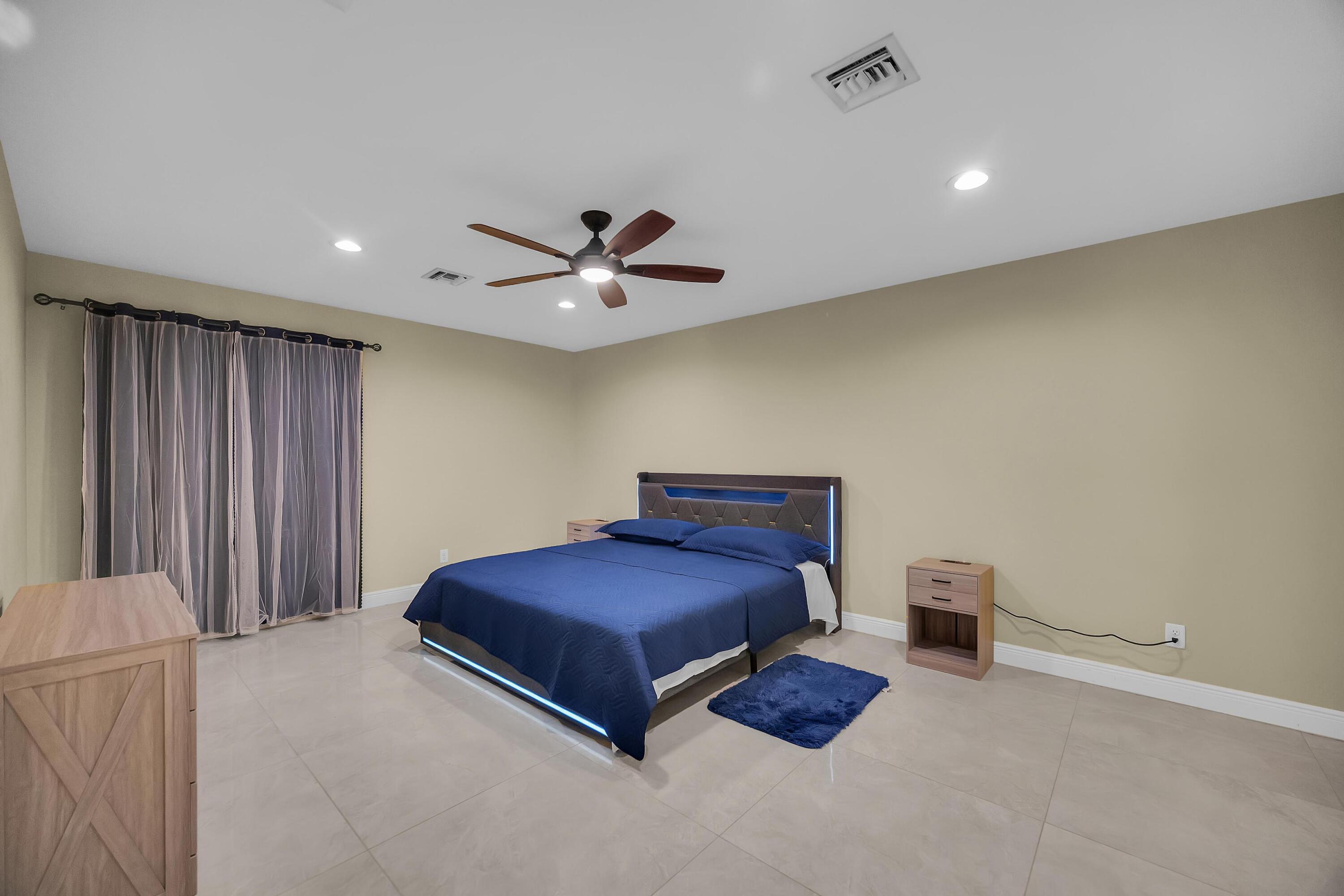 PORT ST LUCIE SECTION 15 - Residential Lease