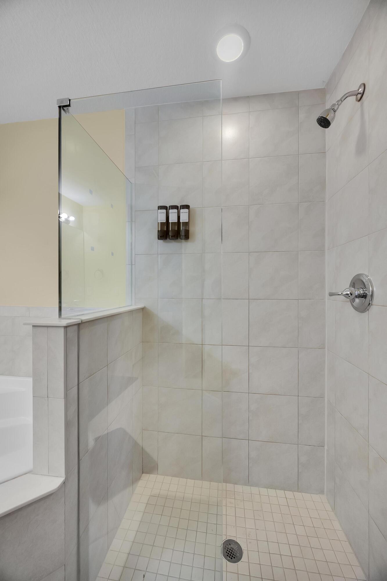 PORT ST LUCIE SECTION 15 - Residential Lease