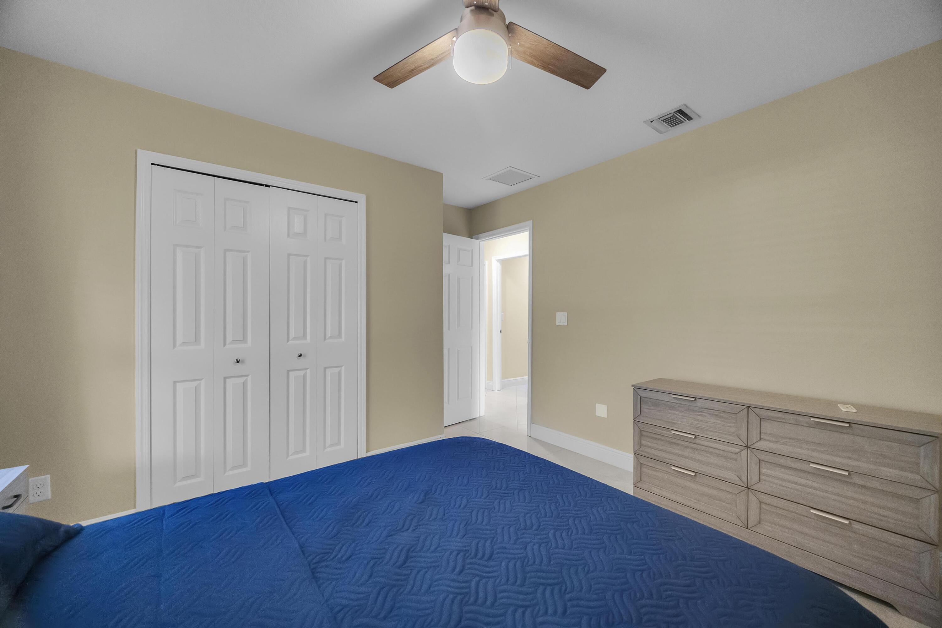 PORT ST LUCIE SECTION 15 - Residential Lease