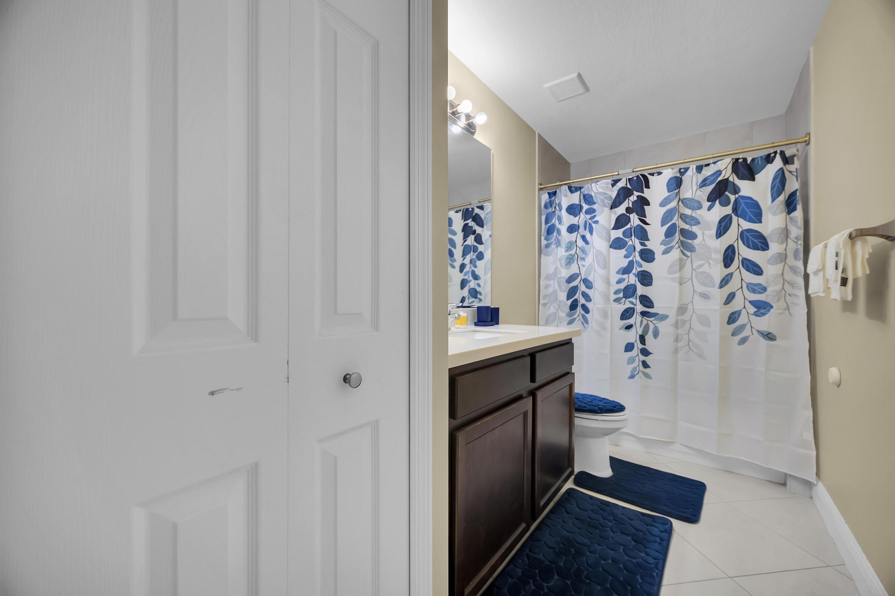 PORT ST LUCIE SECTION 15 - Residential Lease