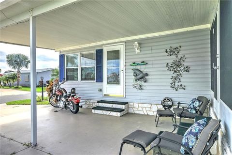 A home in Barefoot Bay