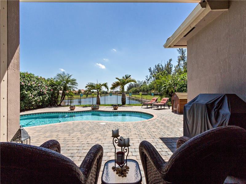 CASA BELLA - Residential