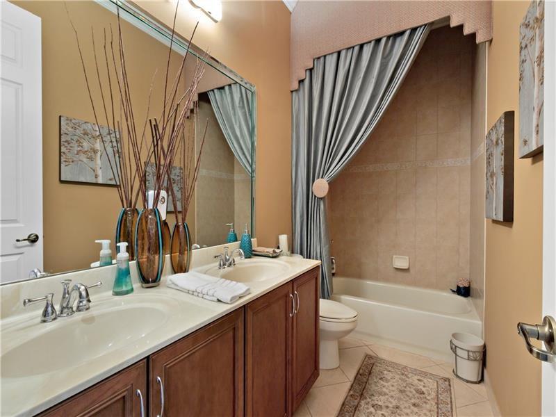 CASA BELLA - Residential