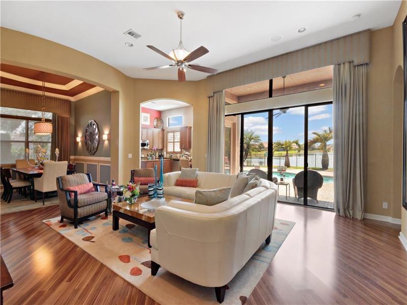 CASA BELLA - Residential