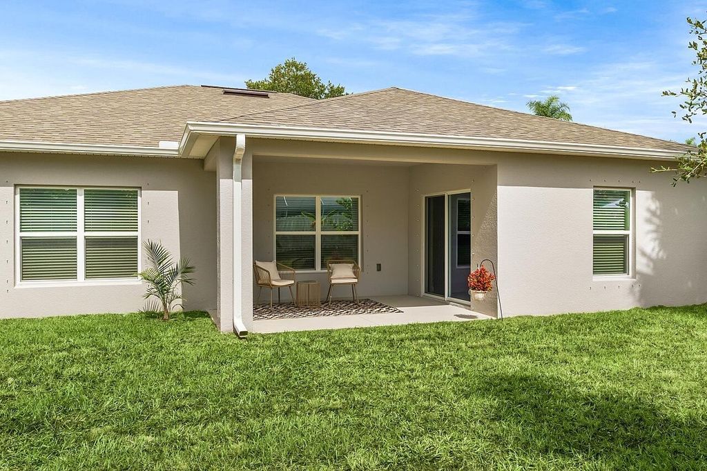 Photo of 822 Cain Street, Sebastian, FL 32958 (MLS # R11103347)