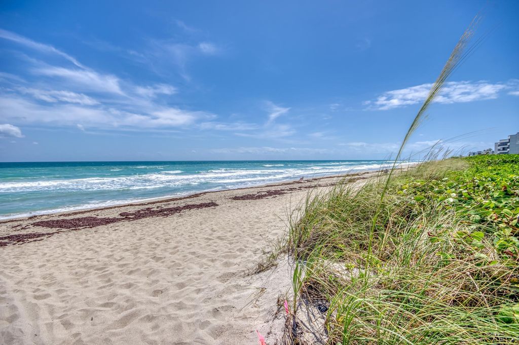 Photo of 1501 NE Ocean Boulevard #8, Stuart, FL 34996 (MLS # R11085952)