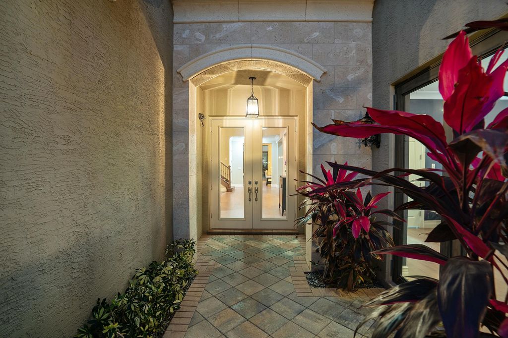 Photo of 9042 Moriset Court, Delray Beach, FL 33446 (MLS # R11071019)