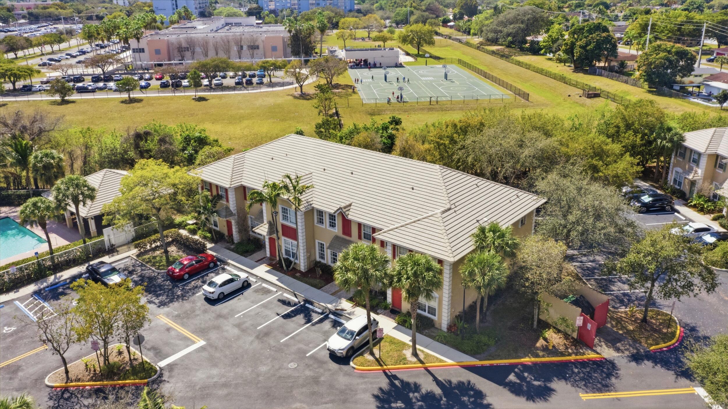 PARK PLACE AT PLANTATION - Residential