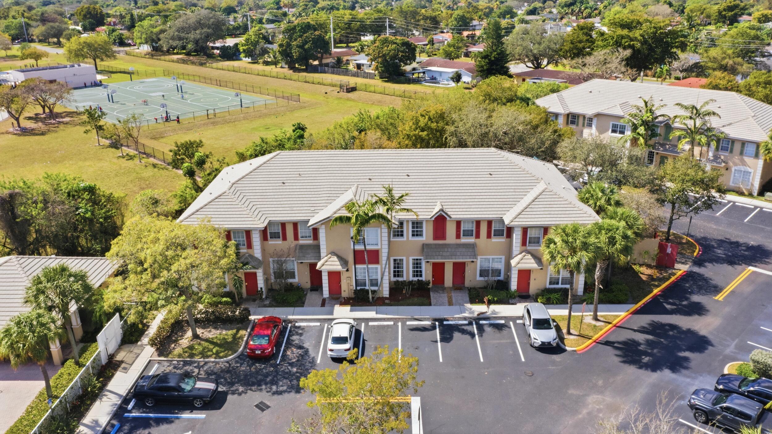 PARK PLACE AT PLANTATION - Residential