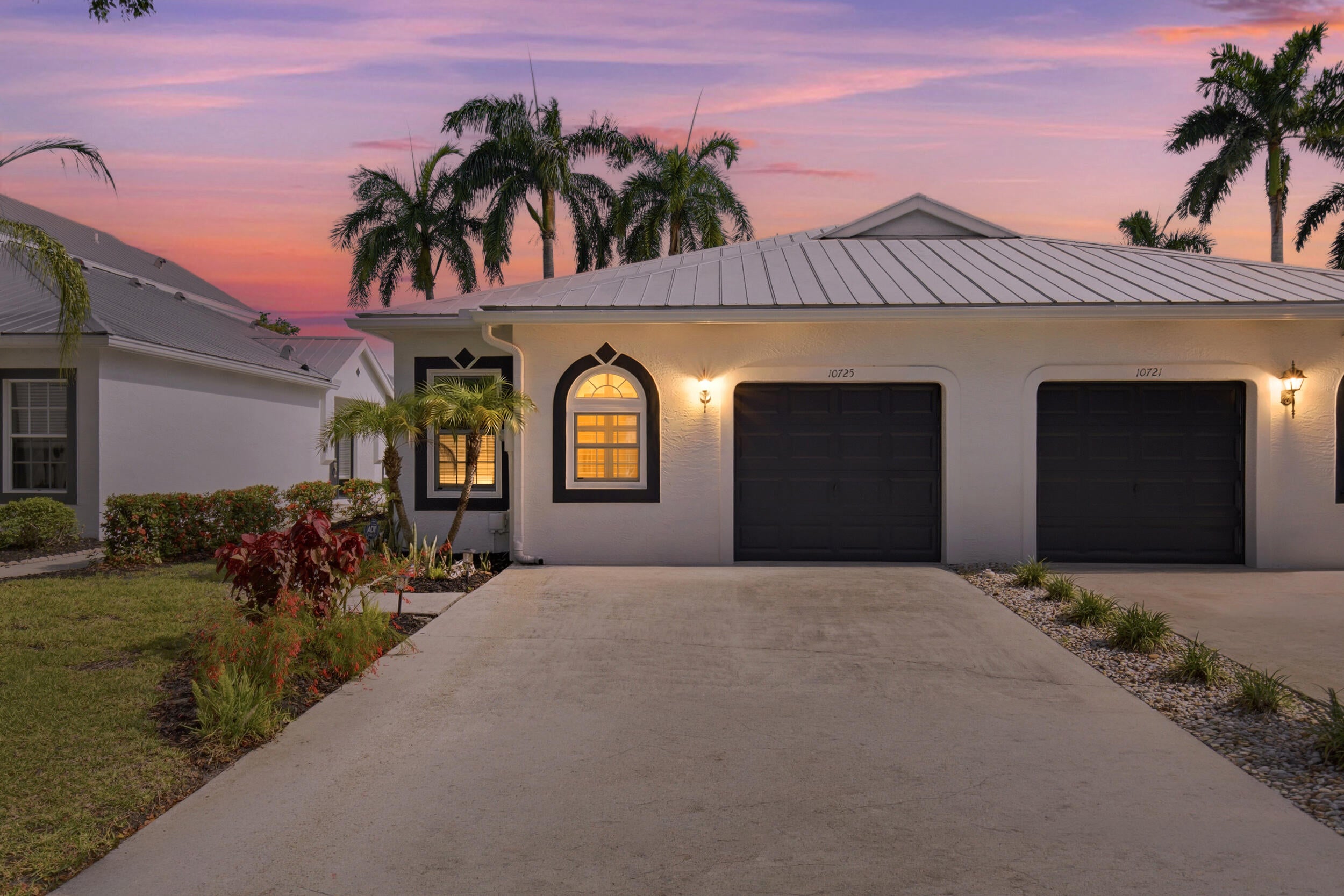 10725 PELICAN Drive