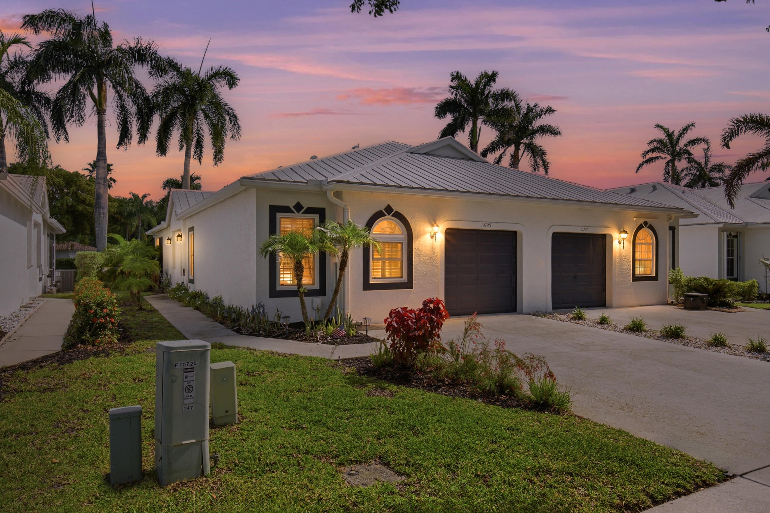 10725 PELICAN Drive