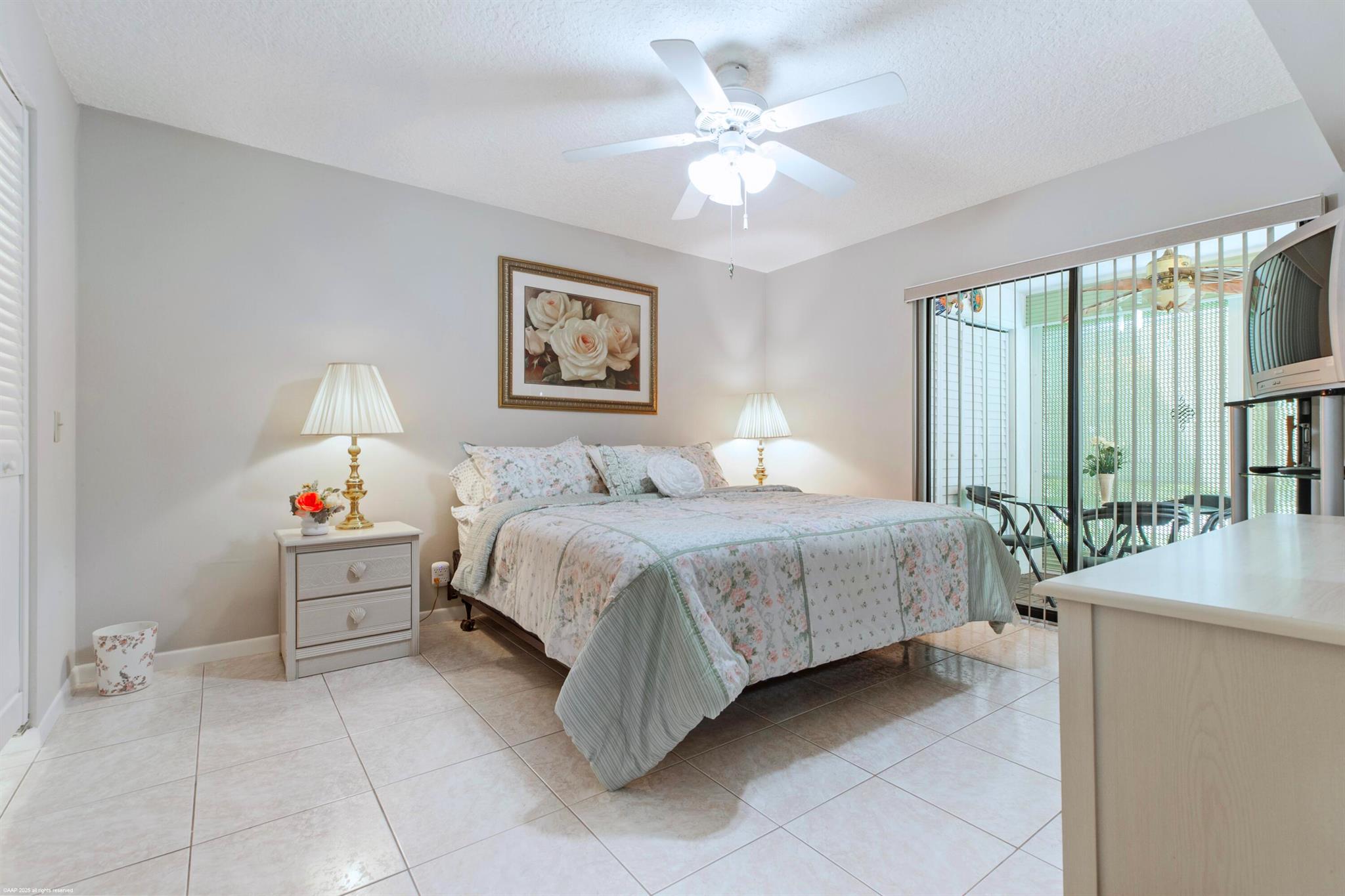 LUCERNE POINTE ONE,TWO,TH - Residential