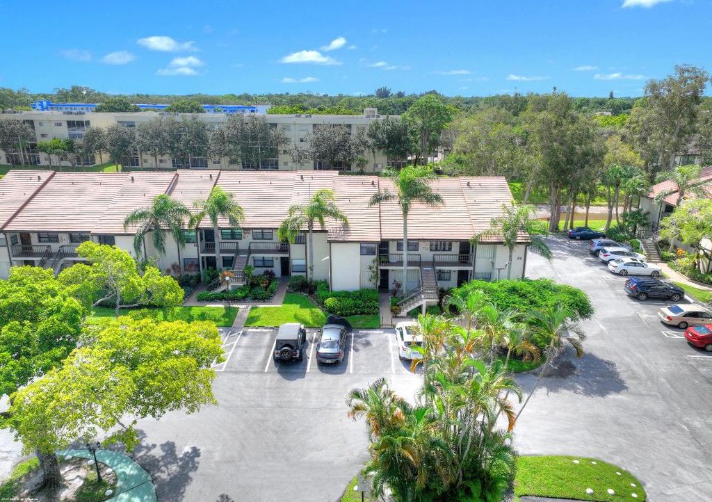 Photo of 7698 Tahiti Lane #105, Lake Worth, FL 33467 (MLS # R11133296)