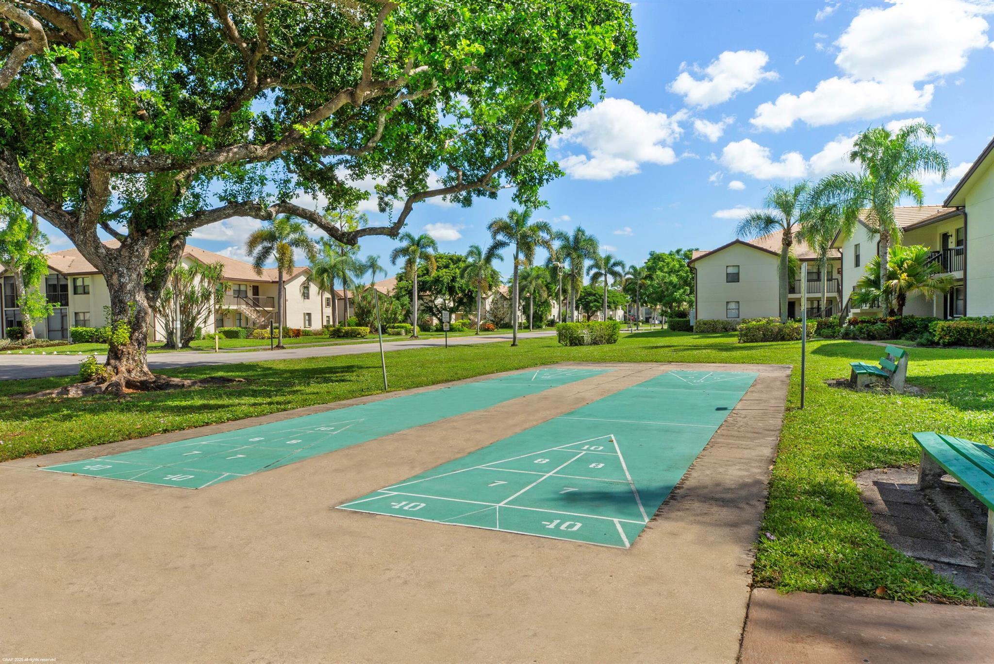 LUCERNE POINTE ONE,TWO,TH - Residential