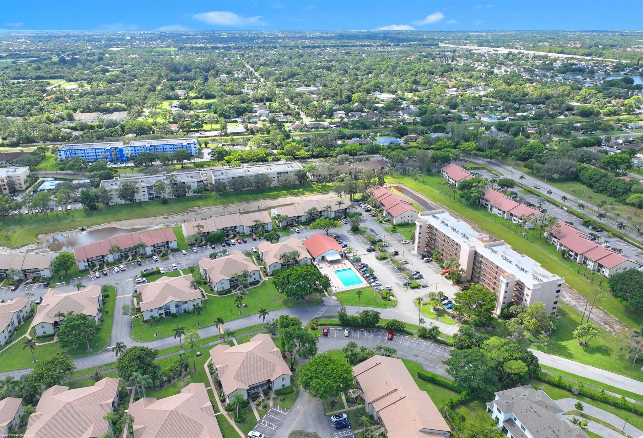 LUCERNE POINTE ONE,TWO,TH - Residential
