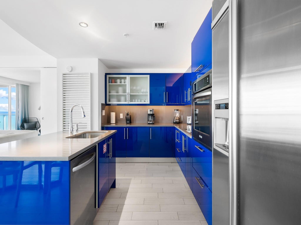 Photo of 3101 BAYSHORE Drive #1008, Fort Lauderdale, FL 33304 (MLS # B26070887)