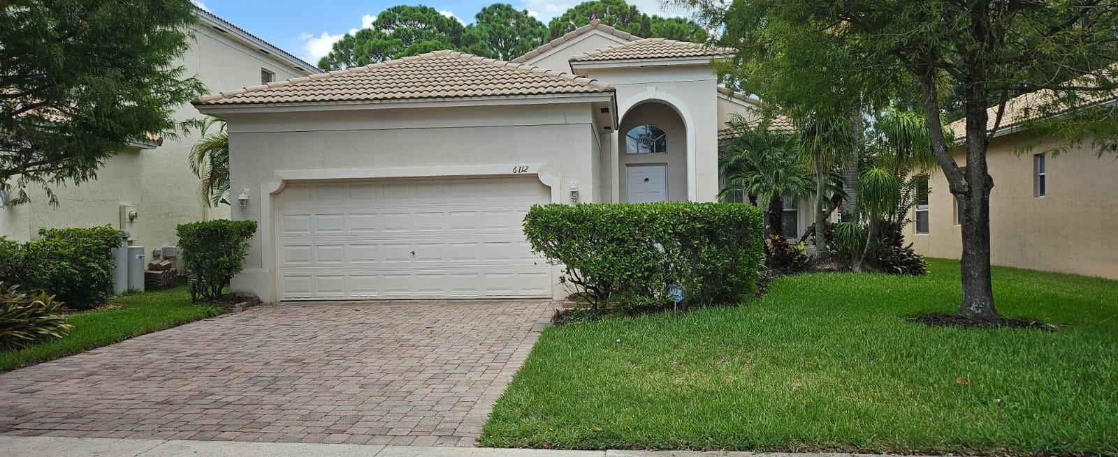 4 BEDROOMS/2 BATHROOMS, READY TO MOVE IN, UPGRADED, COVERED PATIO, 2 CAR GARAGE, FENCED.