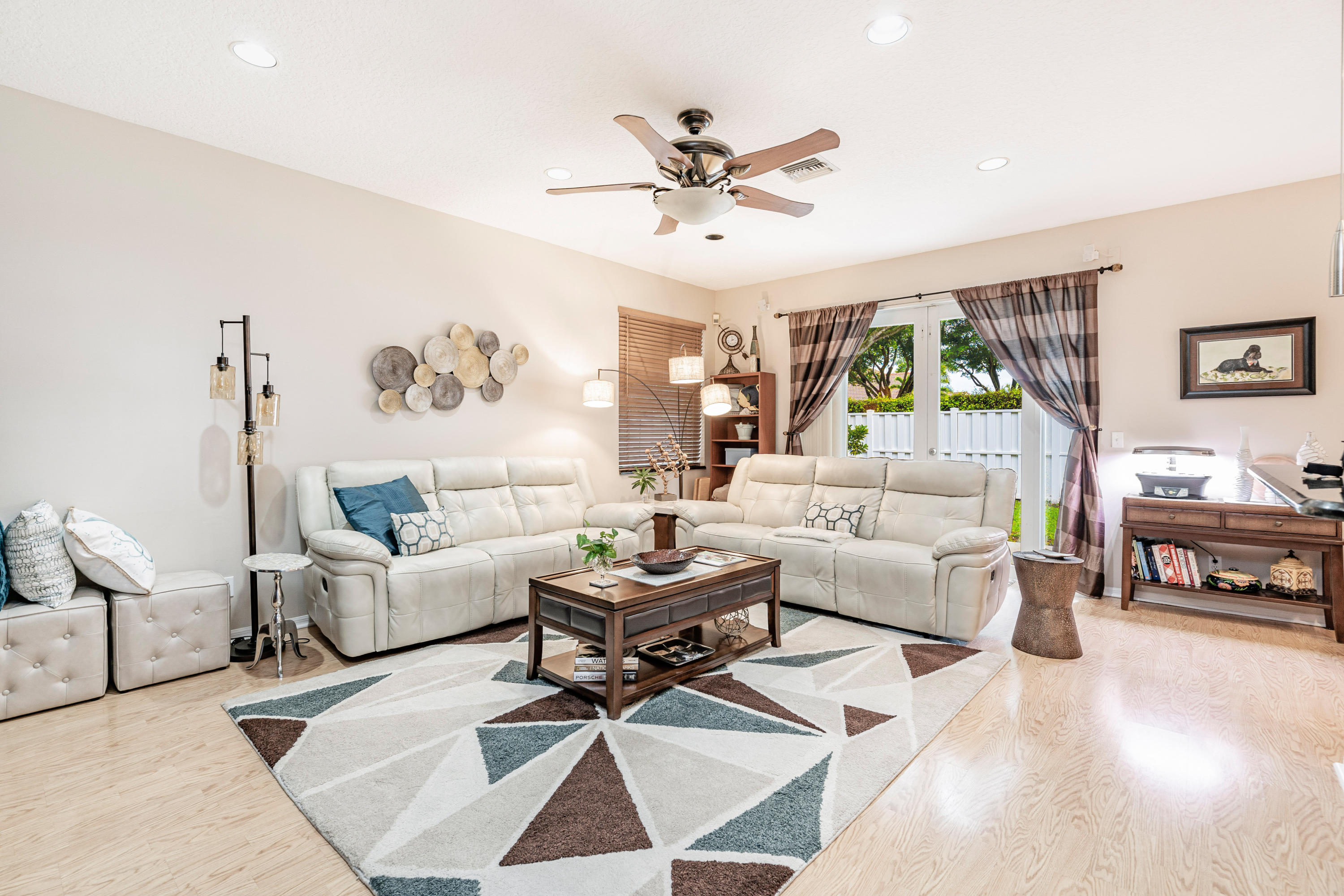 LAKE CHARLESTON TRS T AND V 2 - Residential