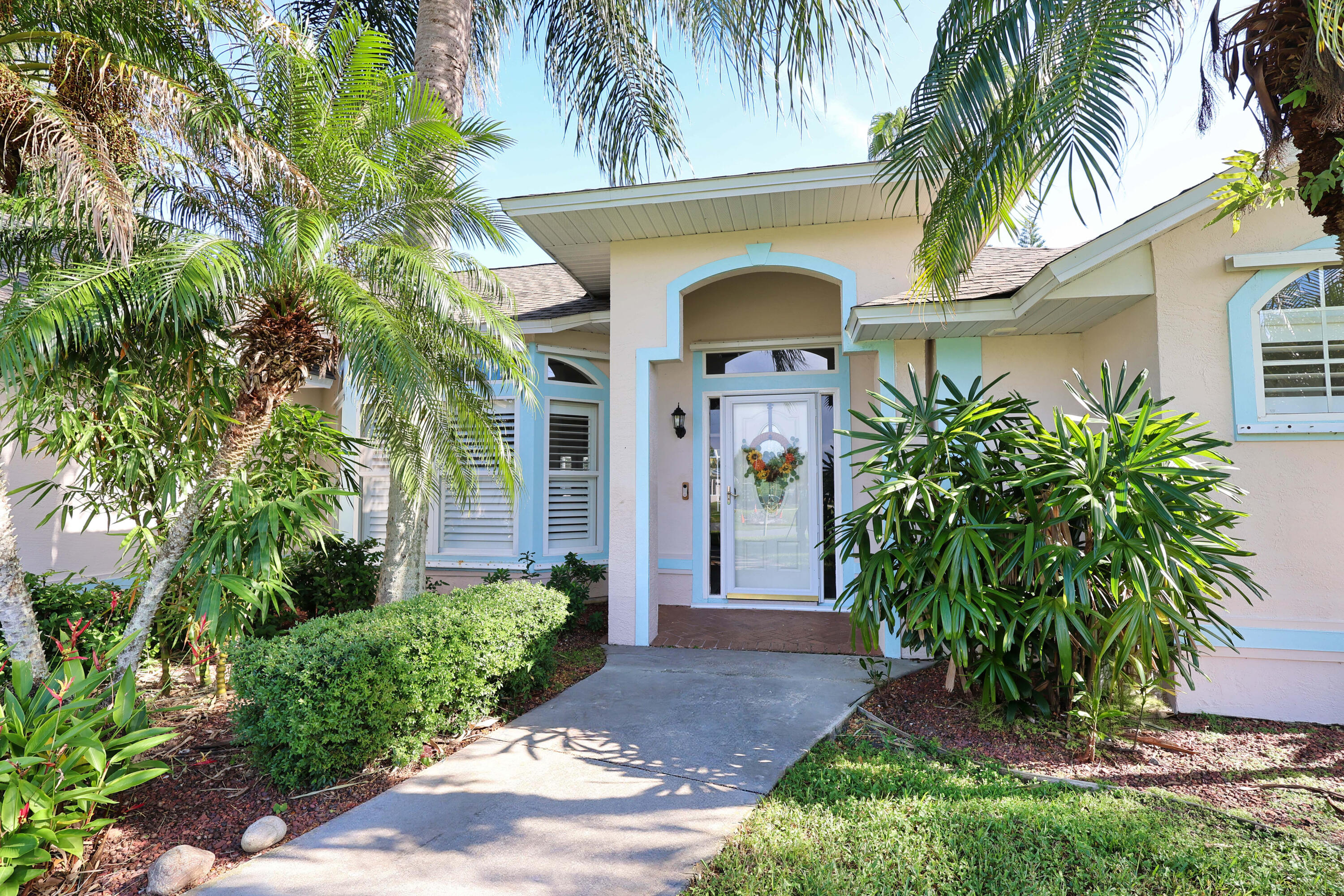 SEBASTIAN HIGHLANDS UNIT 10 - Residential