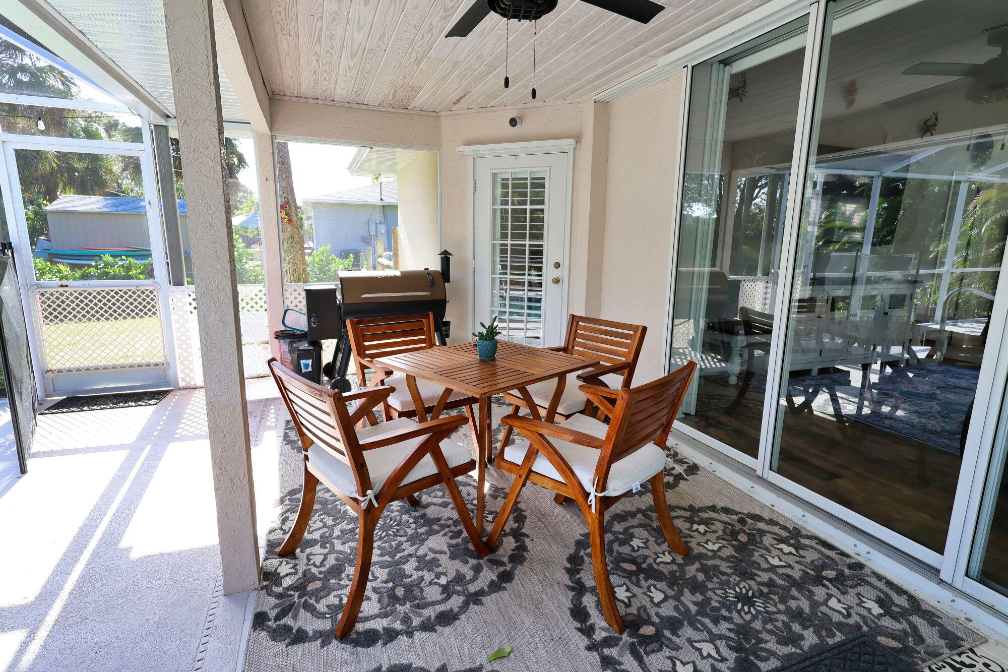 SEBASTIAN HIGHLANDS UNIT 10 - Residential