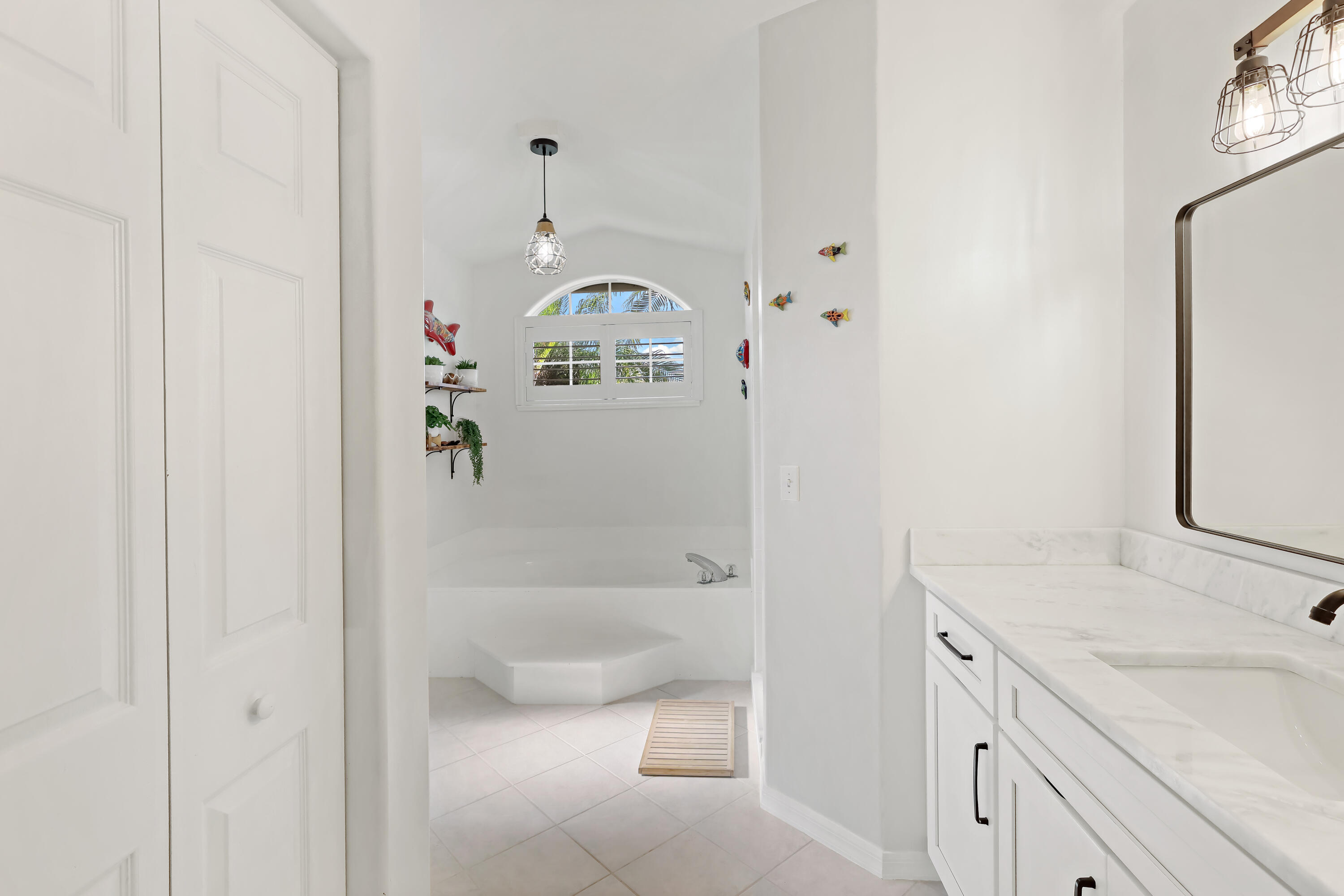 SEBASTIAN HIGHLANDS UNIT 10 - Residential