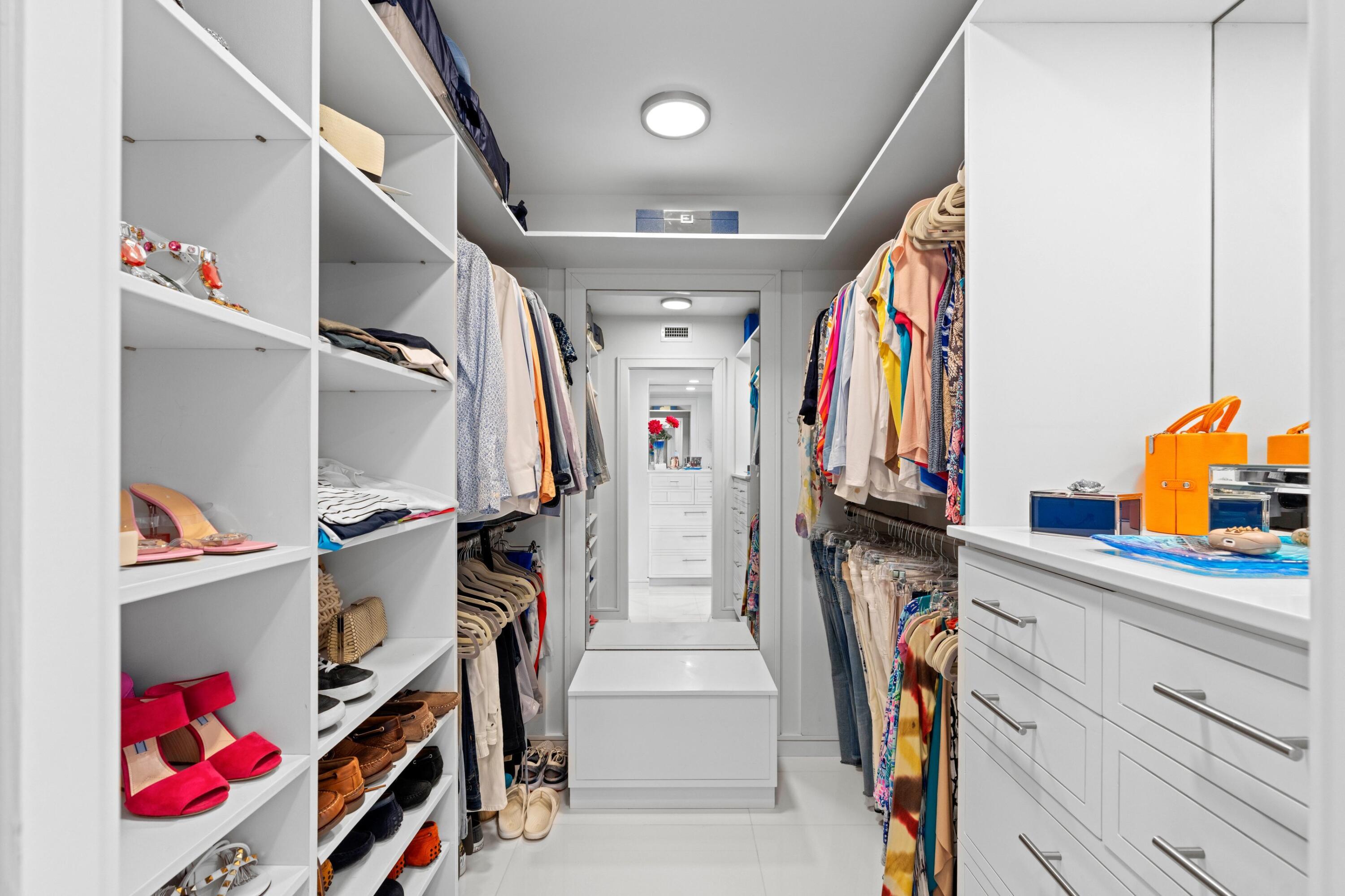 TWENTY SIX HUNDRED CONDO - Residential