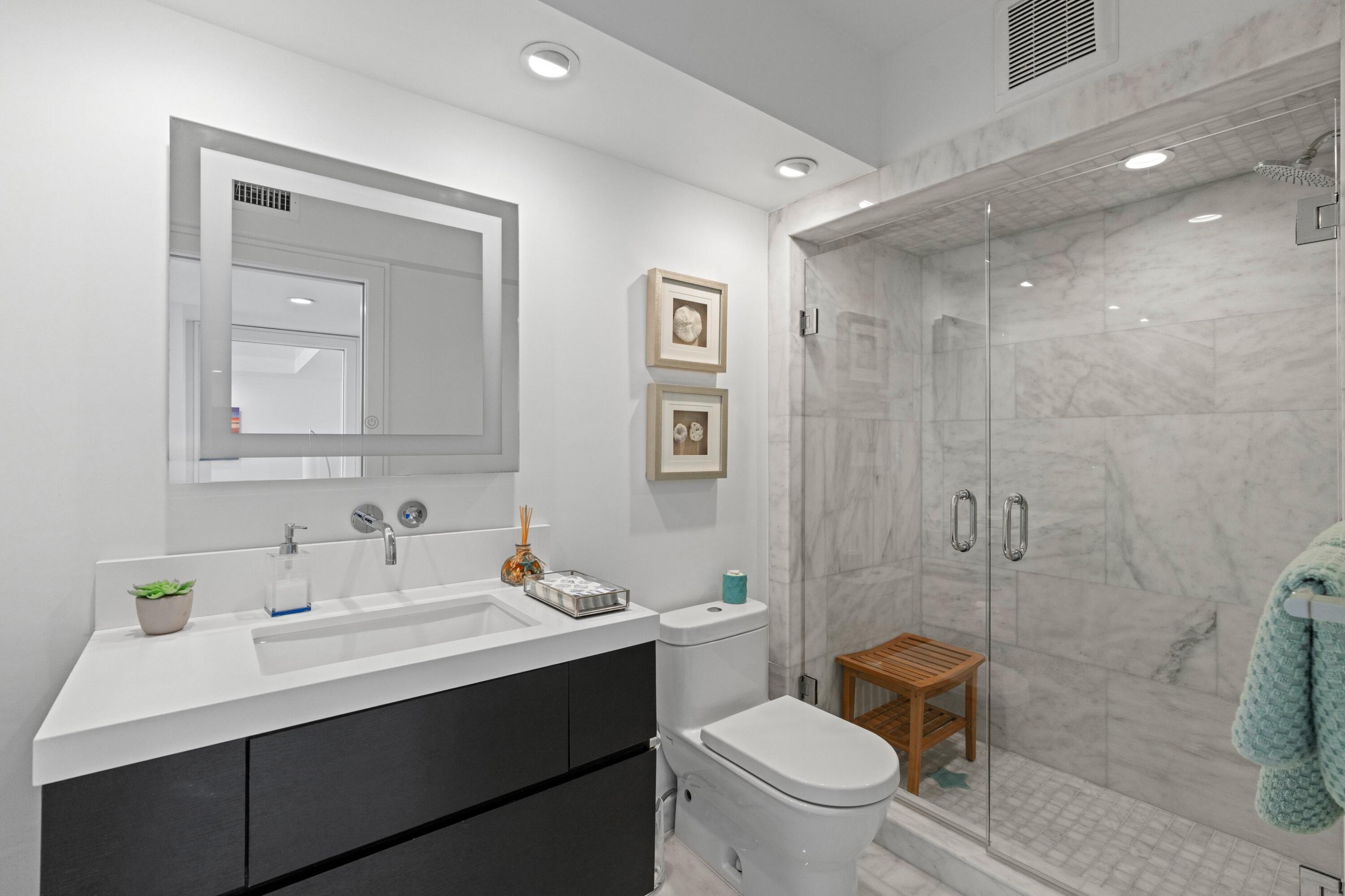 TWENTY SIX HUNDRED CONDO - Residential