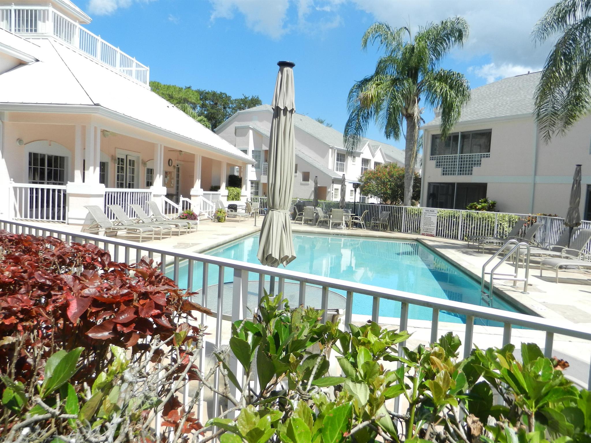 Jupiter, Florida 33458, United States, 2 Bedrooms Bedrooms, ,2 BathroomsBathrooms,Residential,Pending,209470