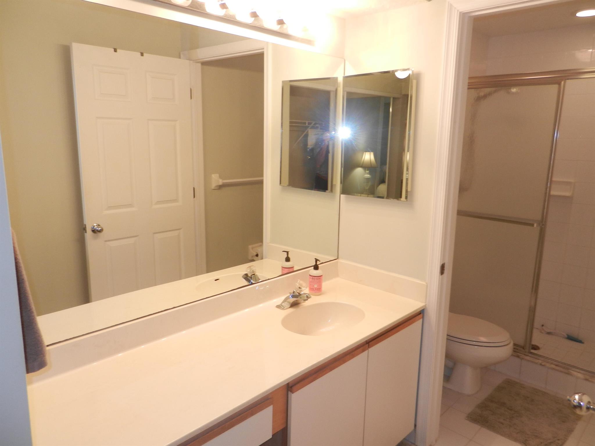 Jupiter, Florida 33458, United States, 2 Bedrooms Bedrooms, ,2 BathroomsBathrooms,Residential,Pending,209470