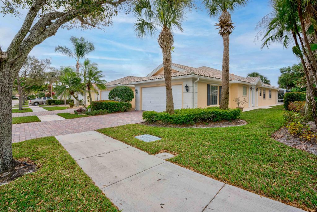 Photo of 9014 SE Hawks Nest Court, Hobe Sound, FL 33455 (MLS # R10782382)